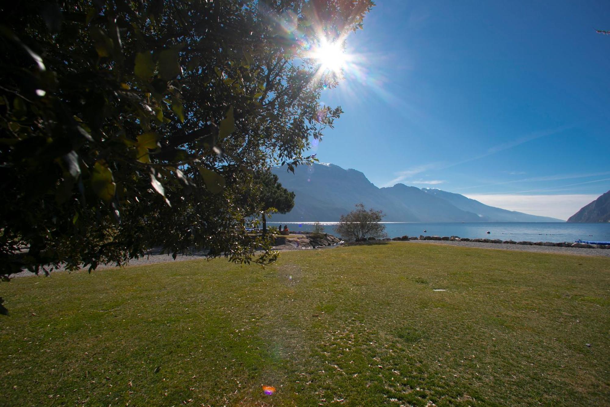 Residenza Lago D'Argento - Happy Rentals Riva del Garda Exterior foto